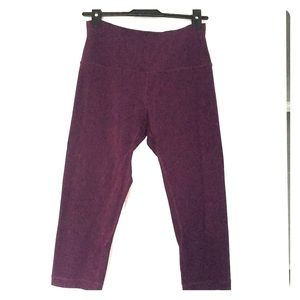 Lululemon align crop. Size 8. Magenta.